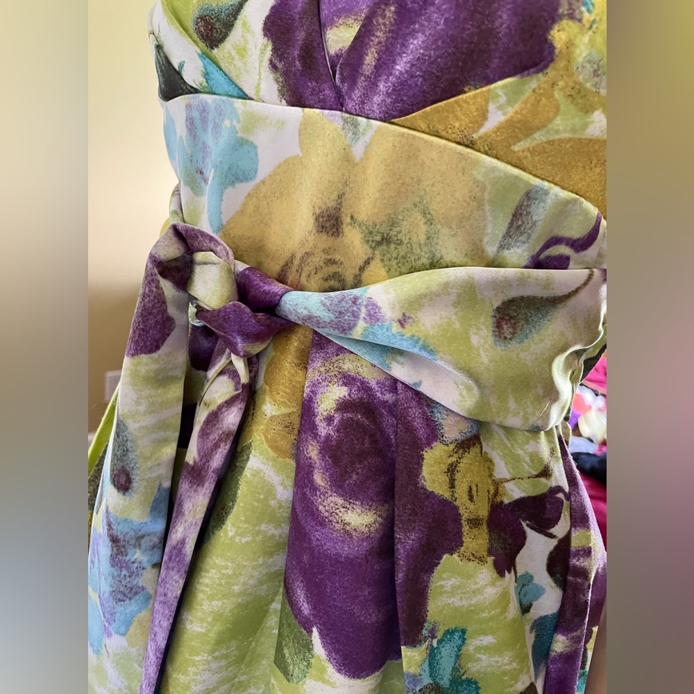 Charlotte Russe Floral Dress Size 5 - Picture 9 of 13